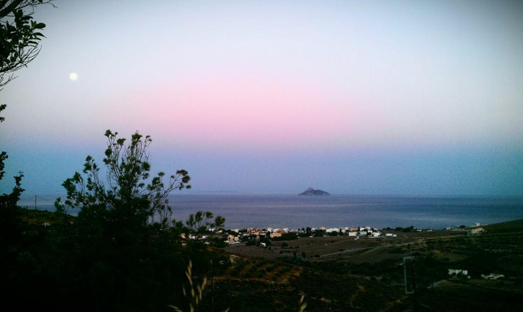 Villas Alexandros Petrino Kalamaki  Rum bild