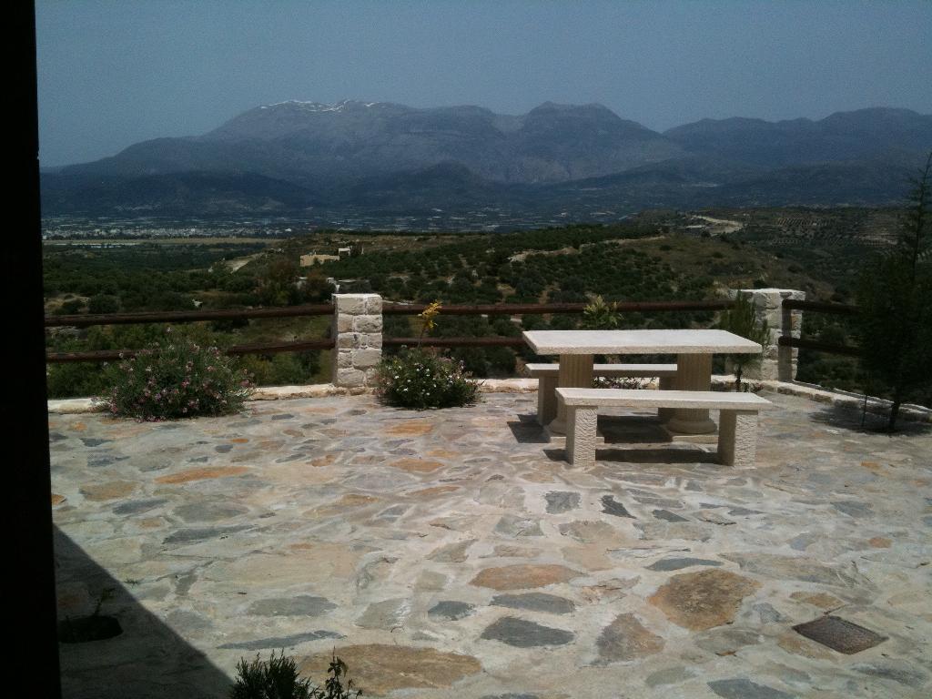 Villas Alexandros Petrino Kalamaki  Rum bild
