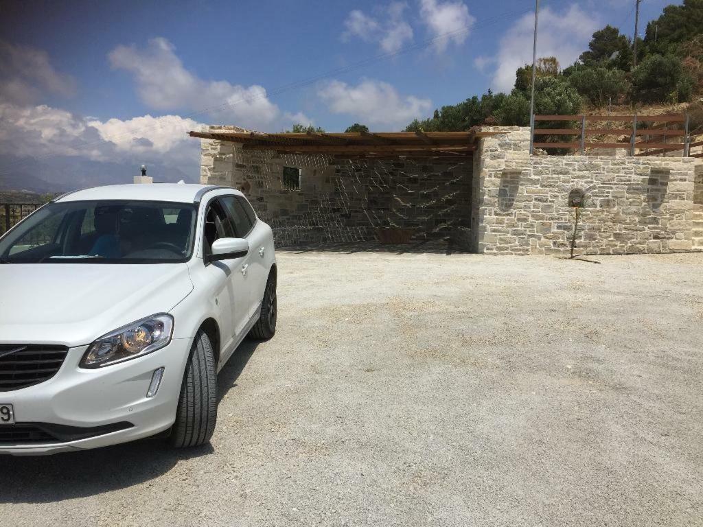 Villas Alexandros Petrino Kalamaki  Exteriör bild